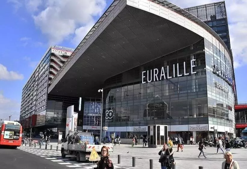 Fotos del hotel De La Treille:  11