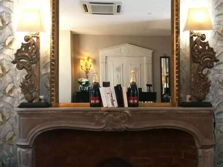 Fotos del hotel De La Treille:  18