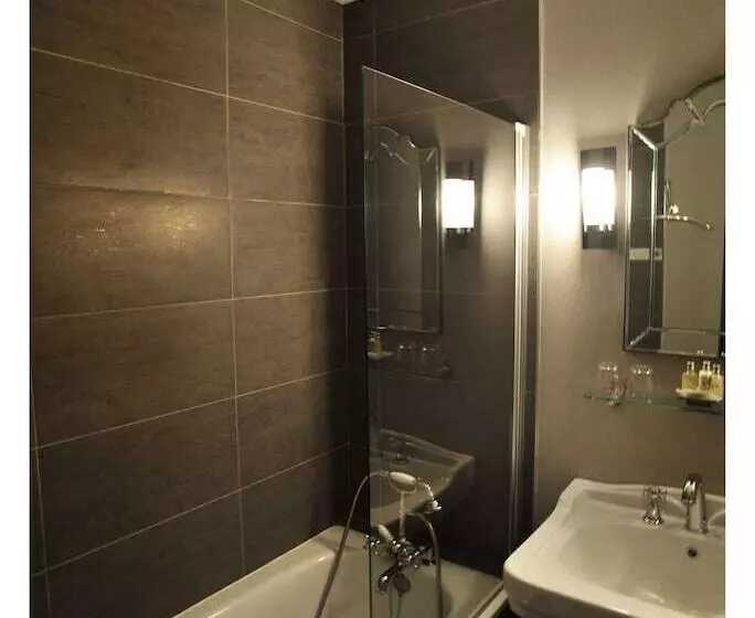 Fotos del hotel De La Treille:  6