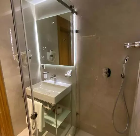 Fotos del hotel Lady Diana:  3