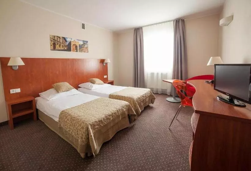 Fotos del hotel Major Budget:  9