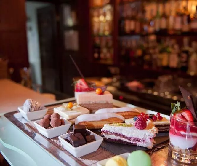 Fotos del hotel Opera Hotel - The Leading Hotels Of The World:  24