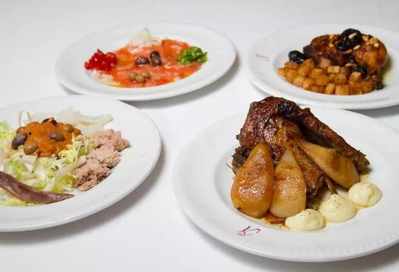 Fotos del hotel Antiga:  9