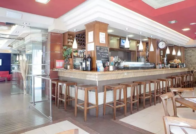 Fotos del hotel Castilla Guerrero:  12