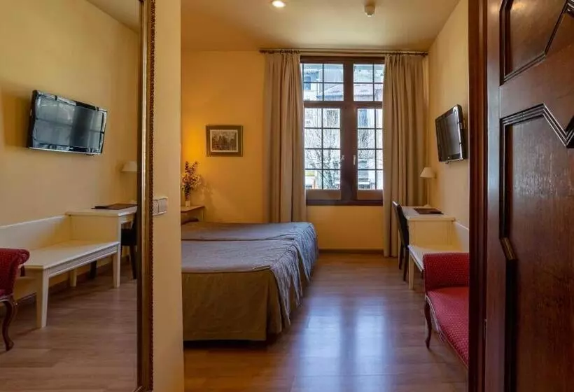 Fotos del hotel De Camprodón:  15