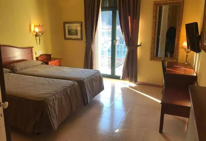 Fotos del hotel De Camprodón:  22