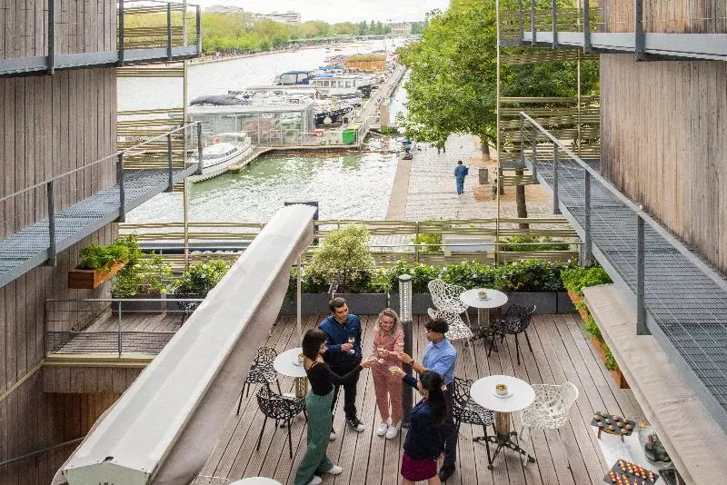 Fotos del hotel Holiday Inn Express Paris-canal De La Villette, An Ihg:  17