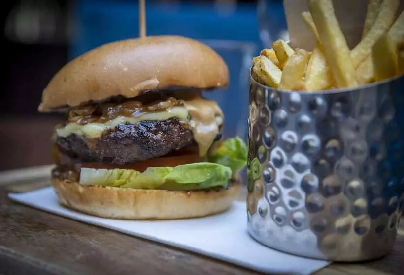 Fotos del hotel Maldron Hotel Parnell Square:  5