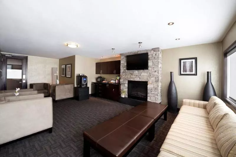 Fotos del hotel Sandman Signature Toronto Airport:  4