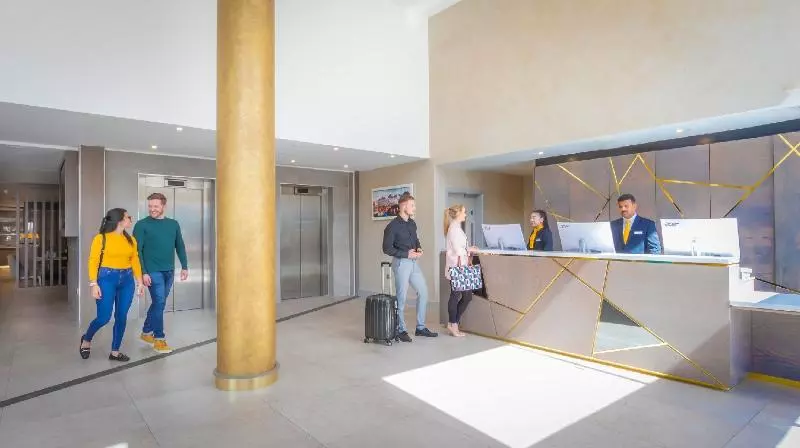 Fotos del hotel Maldron Hotel Parnell Square:  4