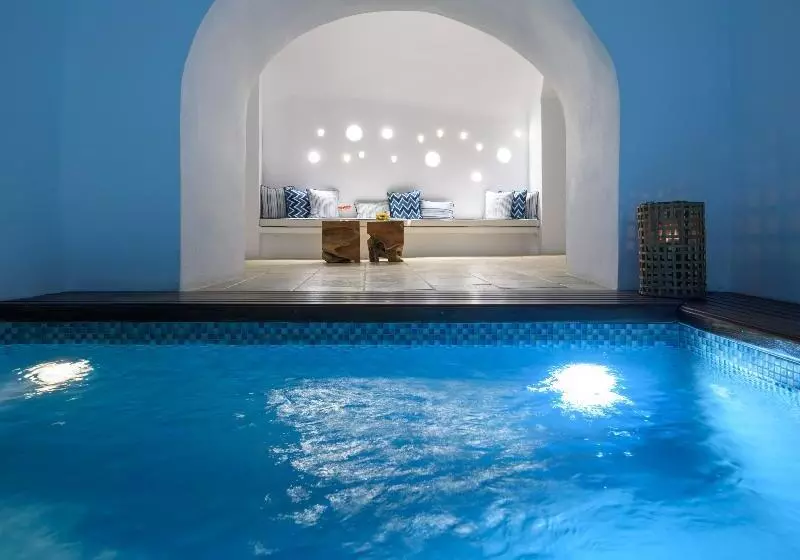 Fotos del hotel Nefeles Luxury Suites:  4