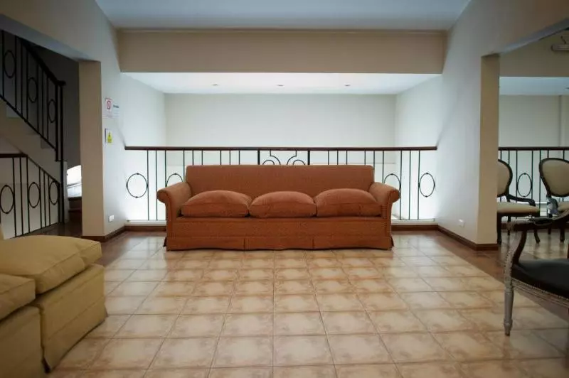 Plaza De Las Aljabas