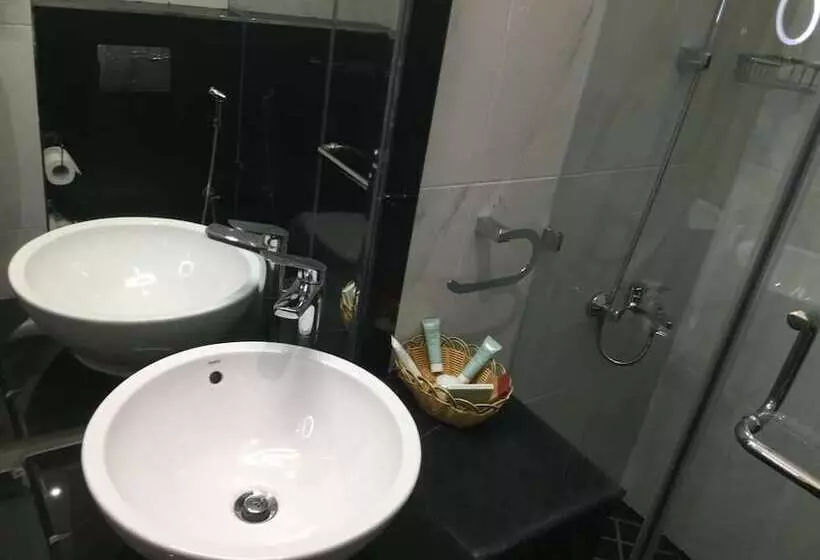 Fotos del hotel Royal Qatar:  7