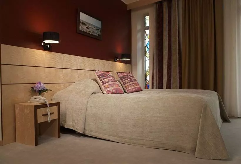 Fotos del hotel Royal Square  & Suites:  23