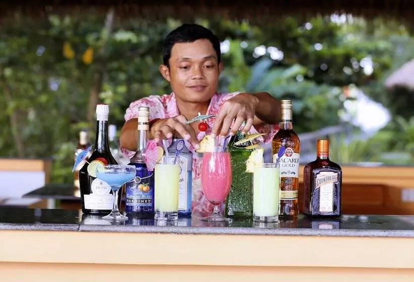 Fotos del hotel Independence Hotel Resort & Spa:  5