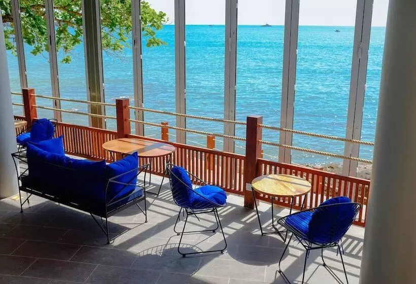 Fotos del hotel Independence Hotel Resort & Spa:  14