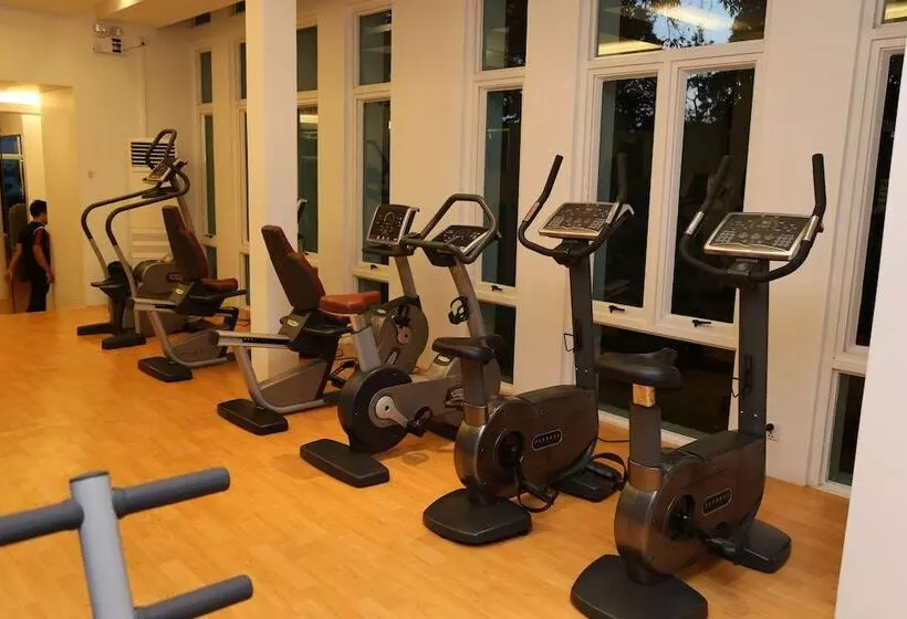 Fotos del hotel Independence Hotel Resort & Spa:  21