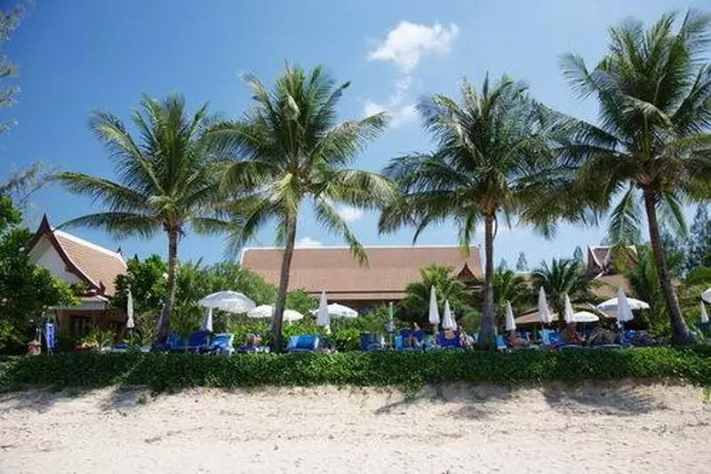 Fotos del hotel Lanta Casuarina Beach Resort:  11