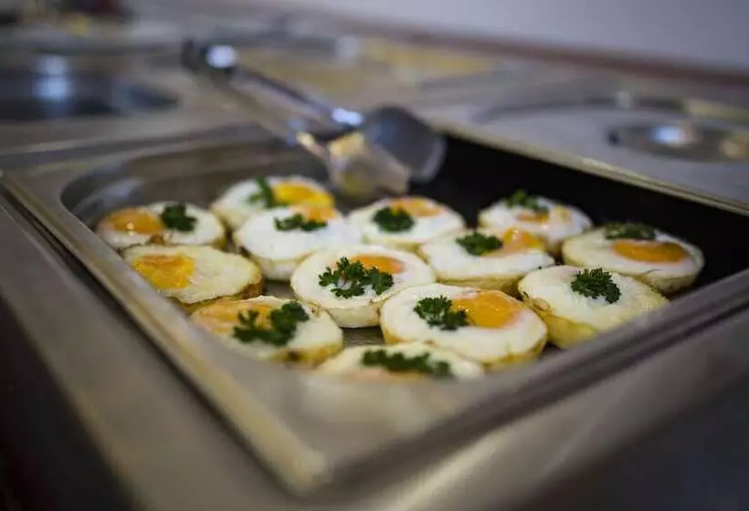 Fotos del hotel Marttel:  13