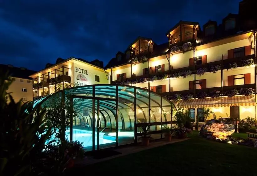 Fotos del hotel Neue Post:  13