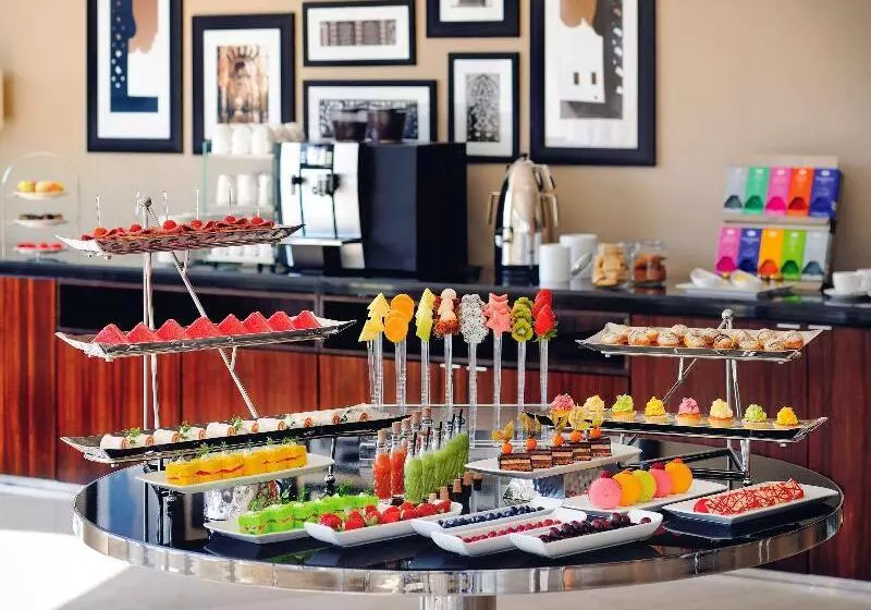 Fotos del hotel Mövenpick Hotel West Bay Doha:  5