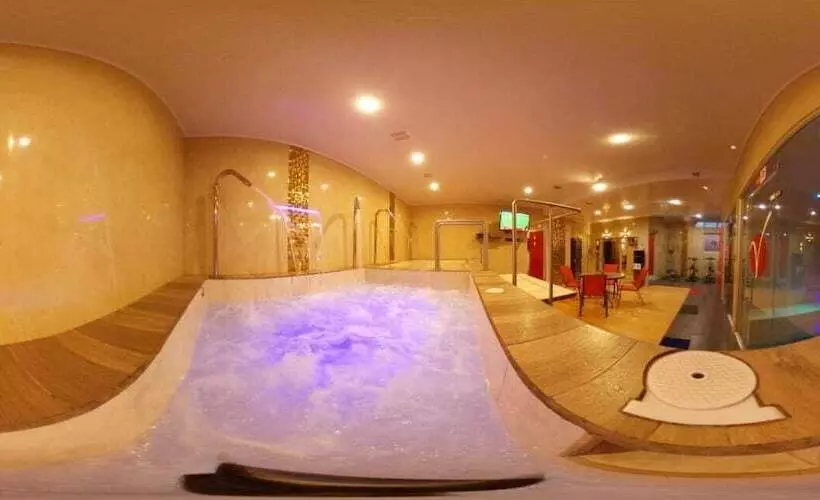 Fotos del hotel Varuna:  10