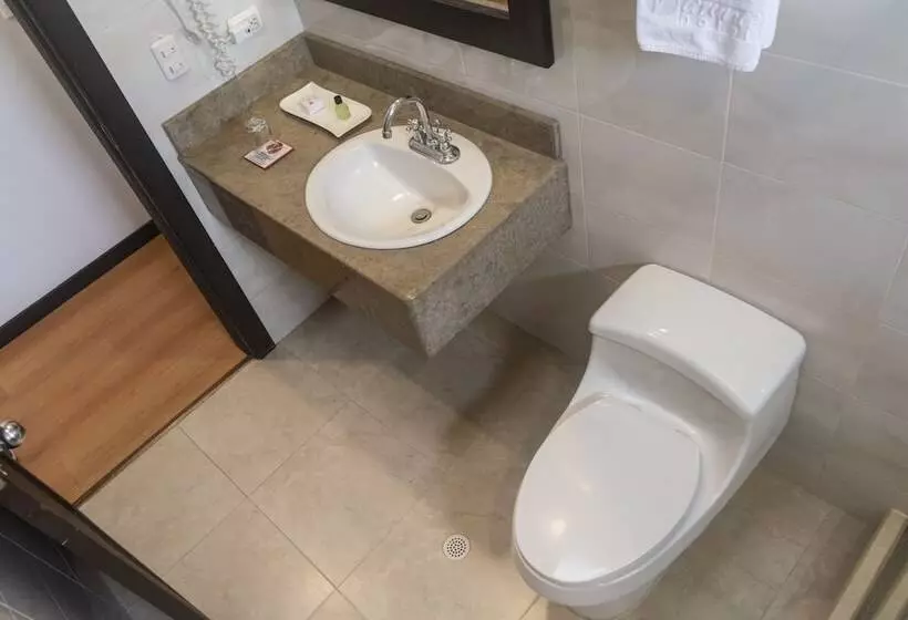 Fotos del hotel Varuna:  12