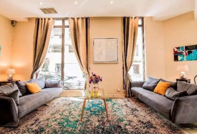 Excelsuites Residence