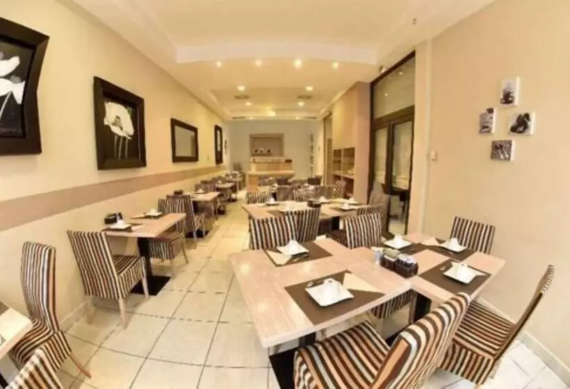 Fotos del hotel Excelsuites Residence:  7