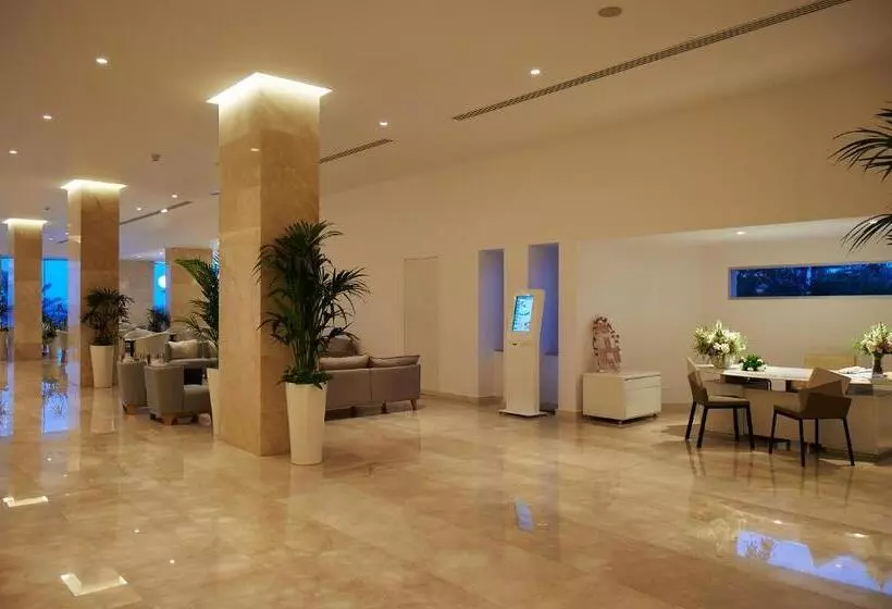 Fotos del hotel Sunrise Beach Hotel:  3