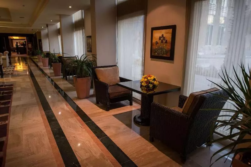 Fotos del hotel Century Park:  3