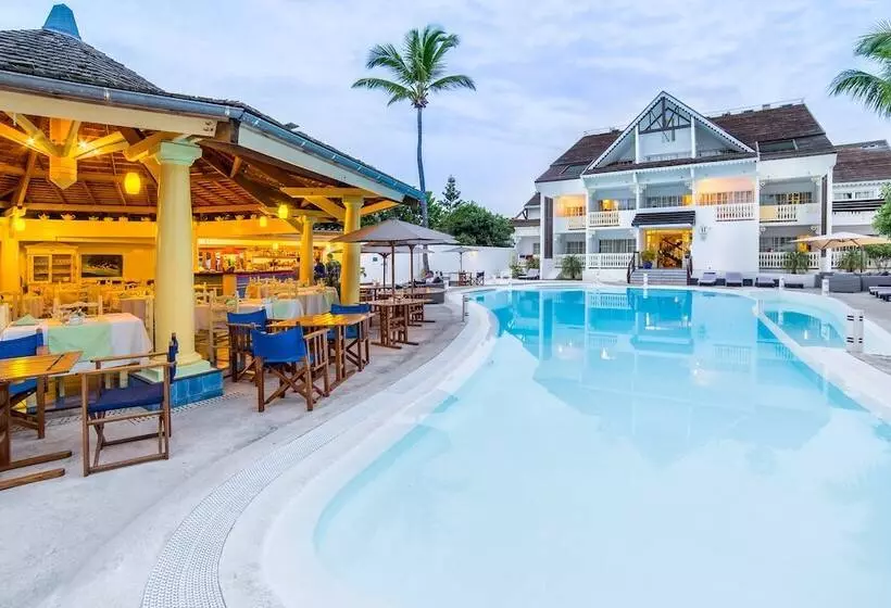 Le Nautile Beachfont