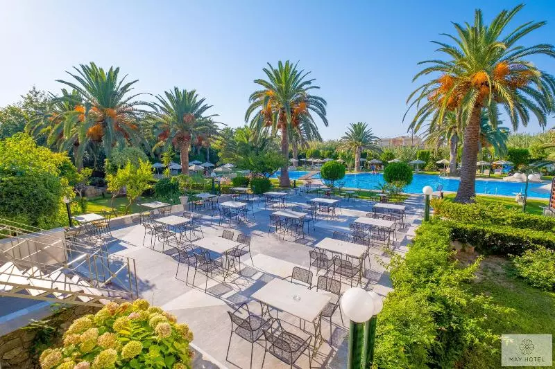 Fotos del hotel May Beach:  24