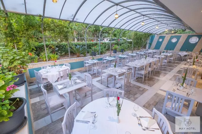 Fotos del hotel May Beach:  8