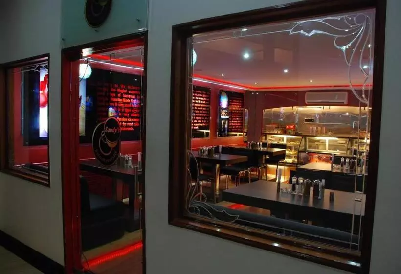 Fotos del hotel Sandesh The Prince:  7