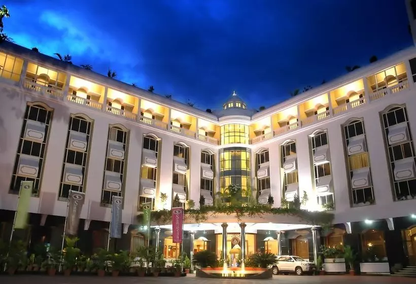 Fotos del hotel Sandesh The Prince:  1