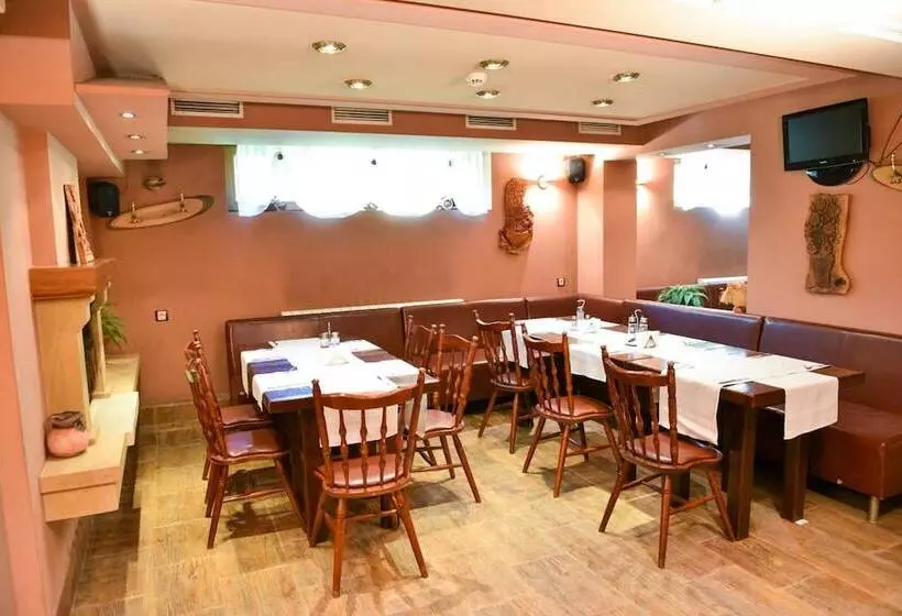 Fotos del hotel Martin Club:  25