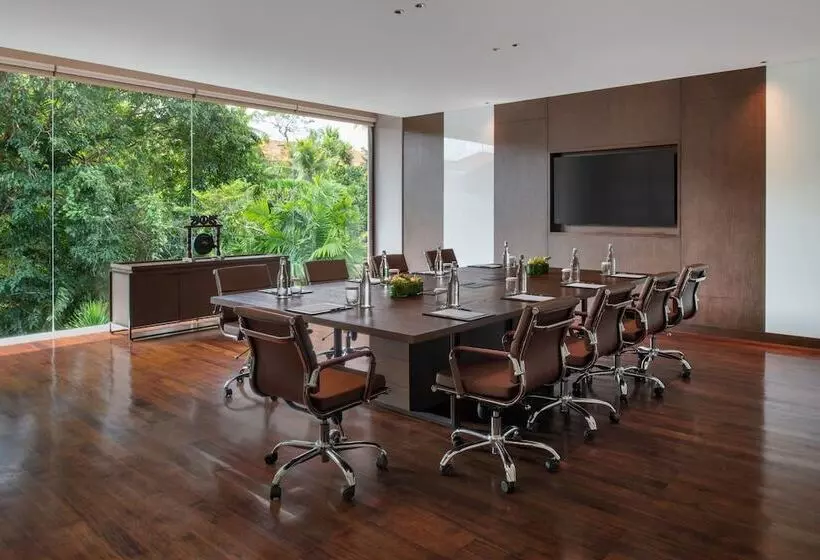 Fotos del hotel The Laguna, A Luxury Collection Resort & Spa, Nusa Dua, Bali:  6