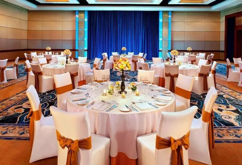 Fotos del hotel The Laguna, A Luxury Collection Resort & Spa, Nusa Dua, Bali:  24