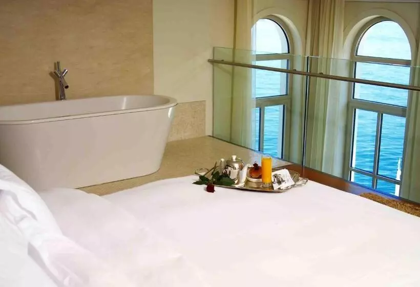 Fotos del hotel A'jia:  3