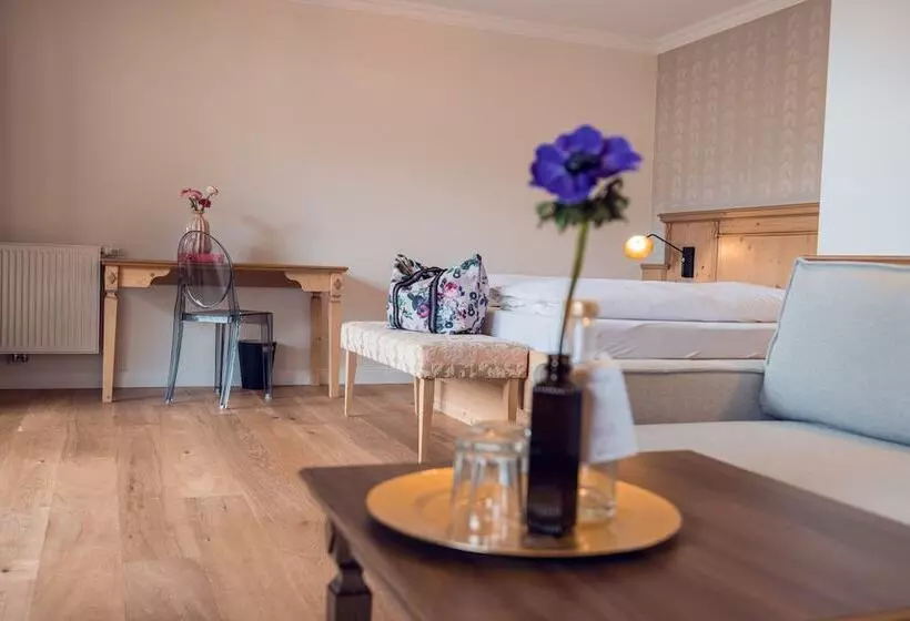 Alpine Hideaway Zillertalerhof  4 Sterne Superior