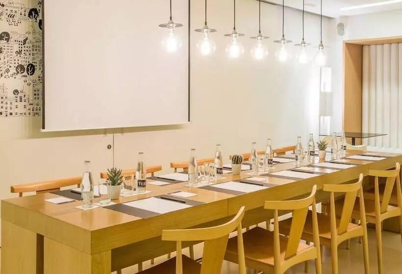 Fotos del hotel Denit Barcelona:  4