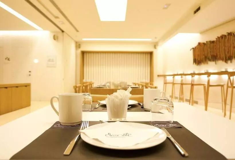 Fotos del hotel Denit Barcelona:  11