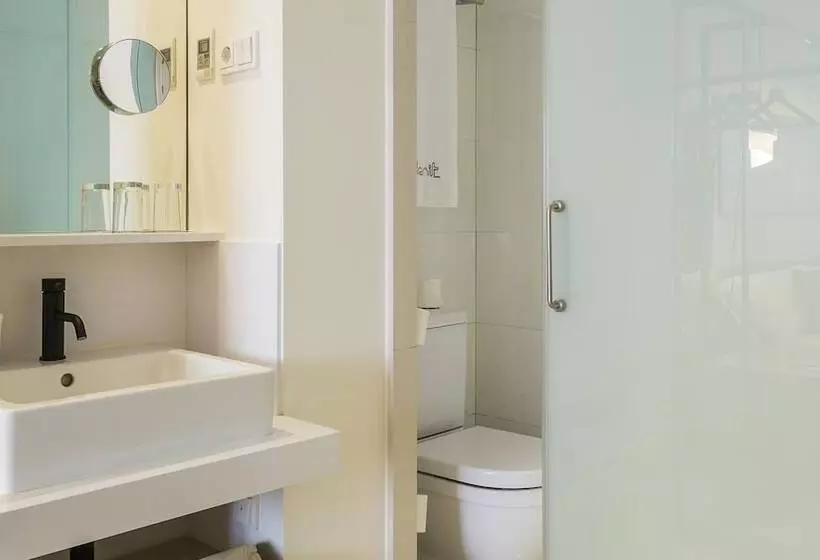 Fotos del hotel Denit Barcelona:  5