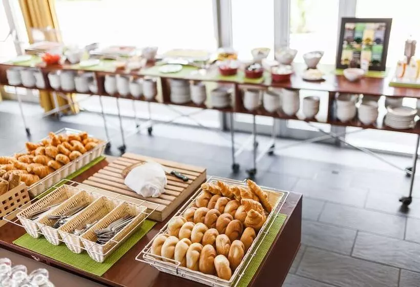 Fotos del hotel Kyriad Vienna Altmannsdorf:  8