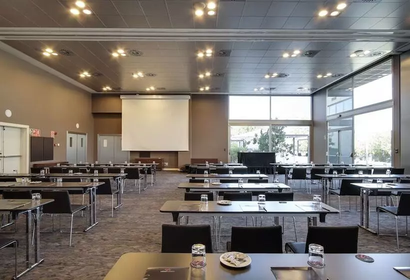 Fotos del hotel Pcm Forum Alcalá:  6