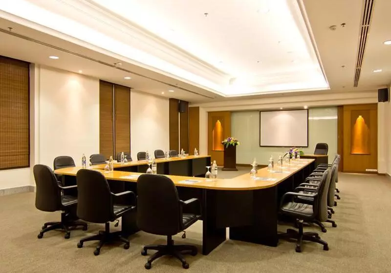 Fotos del hotel Ravindra Beach Resort & Spa:  14