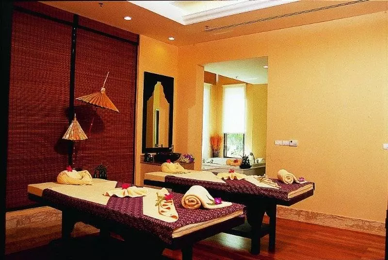 Ravindra Beach Resort & Spa