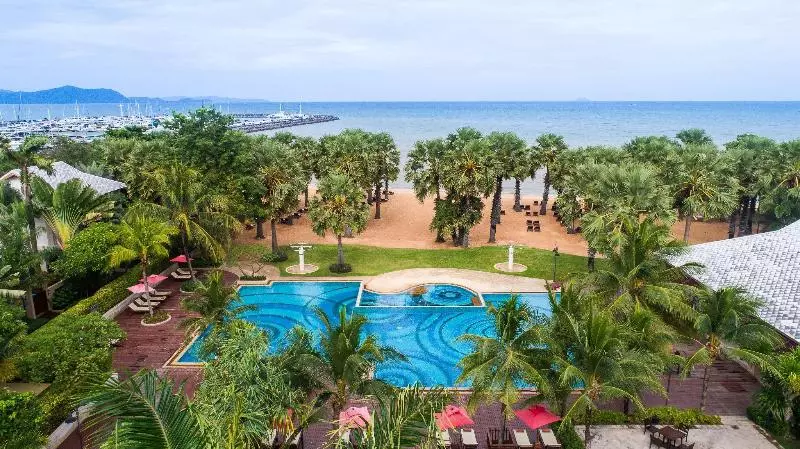 Fotos del hotel Ravindra Beach Resort & Spa:  23