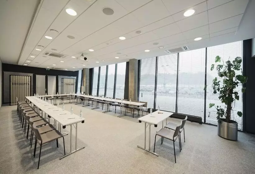 Fotos del hotel Urbihop:  3